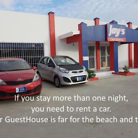 Varadero Marina Airport Guests Rooms Ораньестад Экстерьер фото