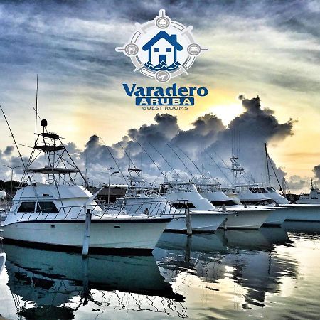 Varadero Marina Airport Guests Rooms Ораньестад Экстерьер фото