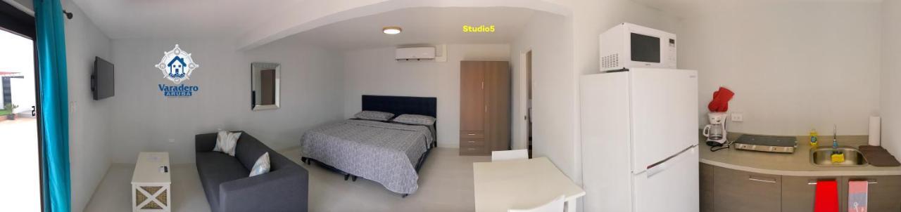 Varadero Marina Airport Guests Rooms Ораньестад Экстерьер фото